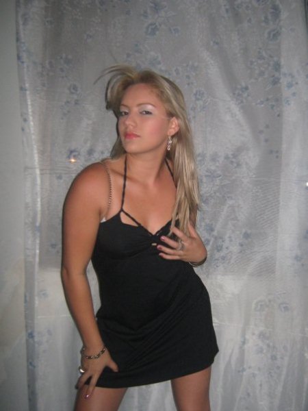 Colombiana amateur adicta al cibersexo